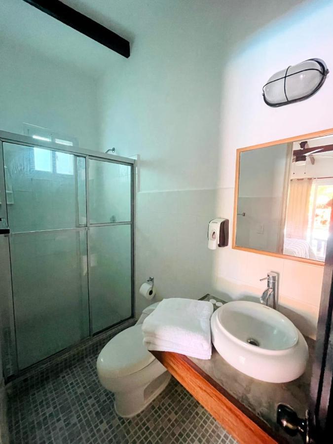 Hotel Carey Pedasi Town ภายนอก รูปภาพ
